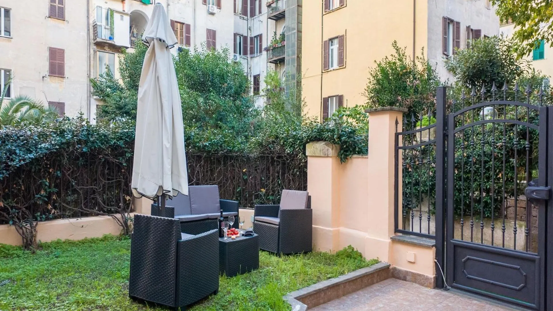 The Best Rent - Three-Bedroom Apartment In Manzoni District Rome Italy
