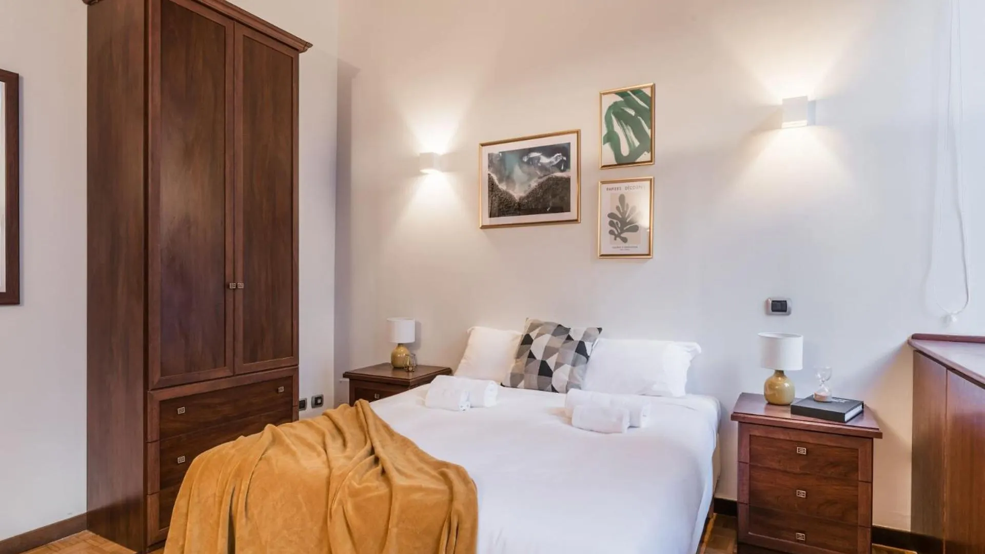 The Best Rent - Three-Bedroom Apartment In Manzoni District Rome Italy