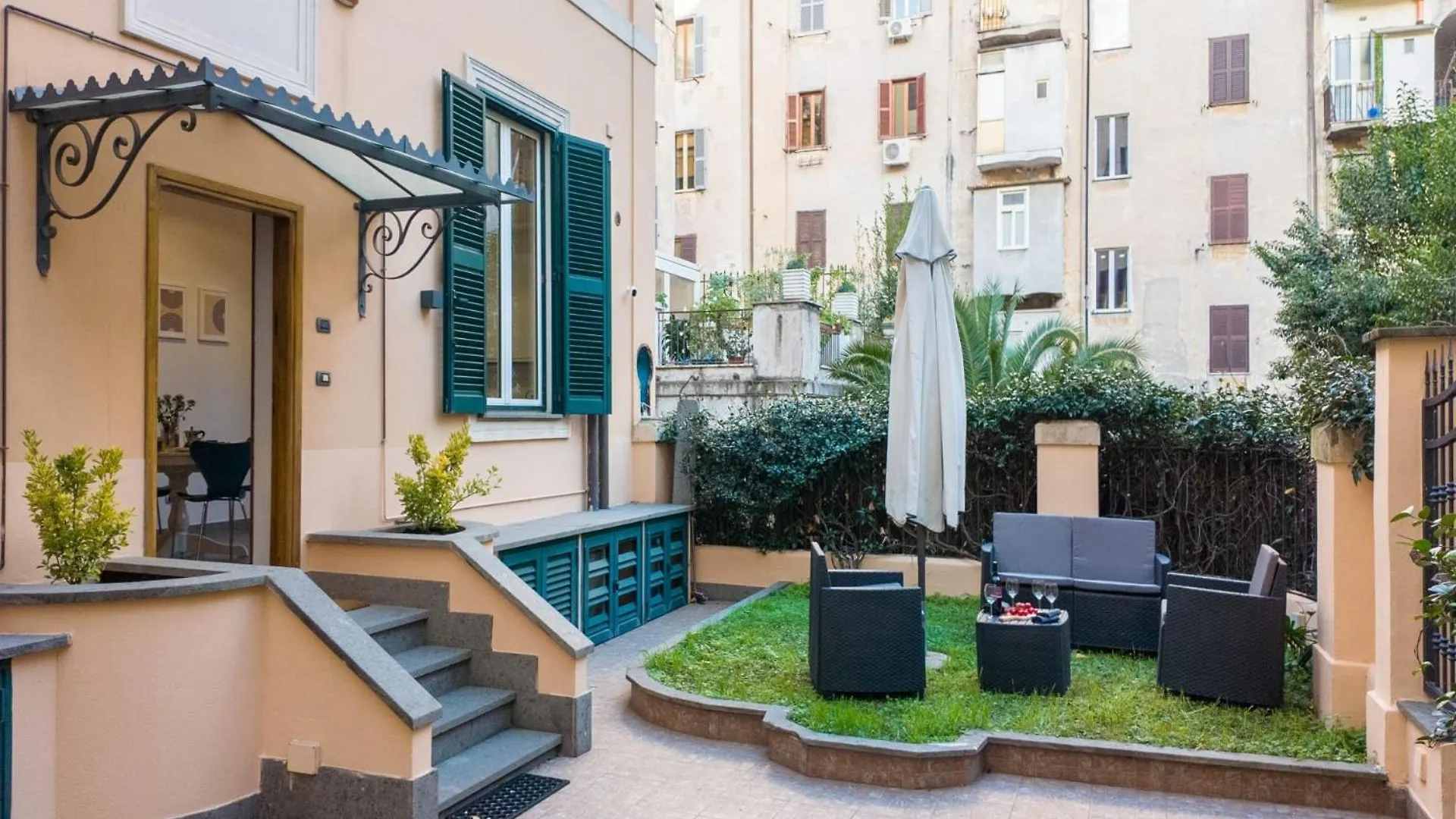 The Best Rent - Three-Bedroom Apartment In Manzoni District Rome 0*,  Italy